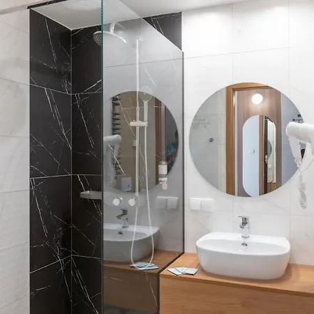 Hotel Sudecki &