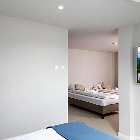Otel Sudecki *